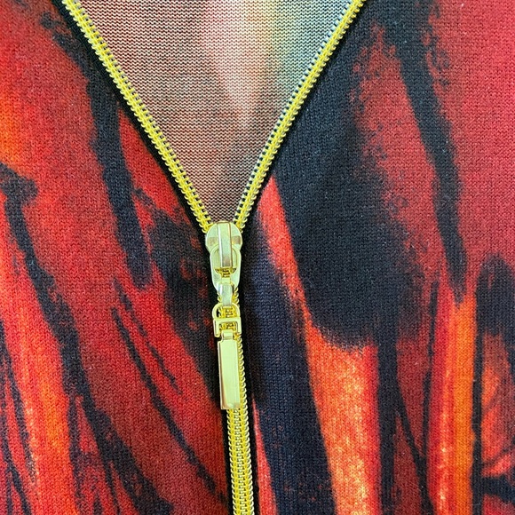 Blouse With Zipper - Picture 3 of 5